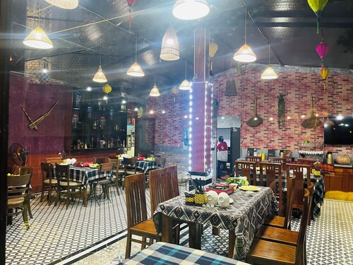 Sapa Friendly Inn & Travel