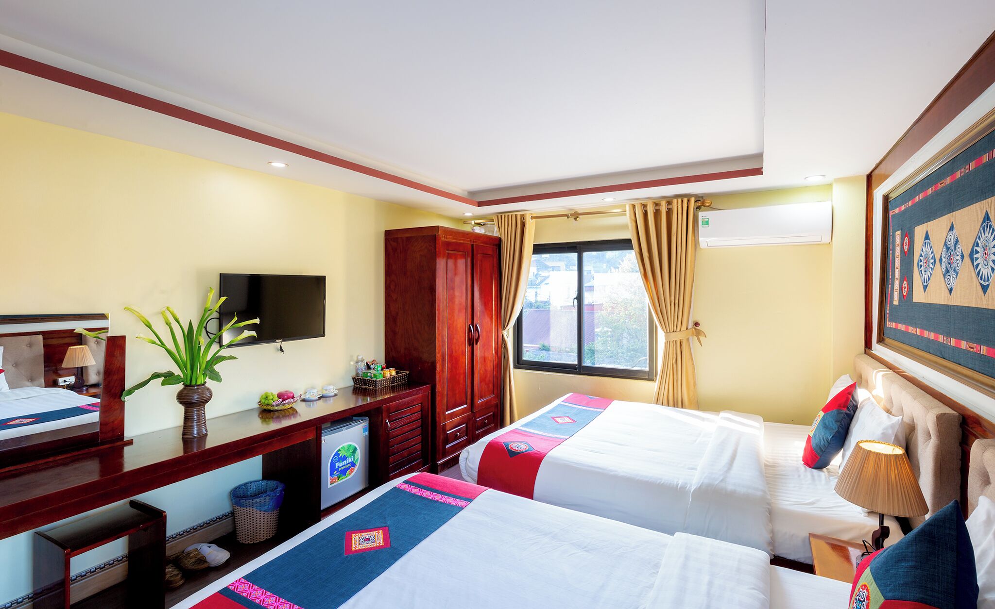 1 bedroom, minibar, desk, blackout curtains