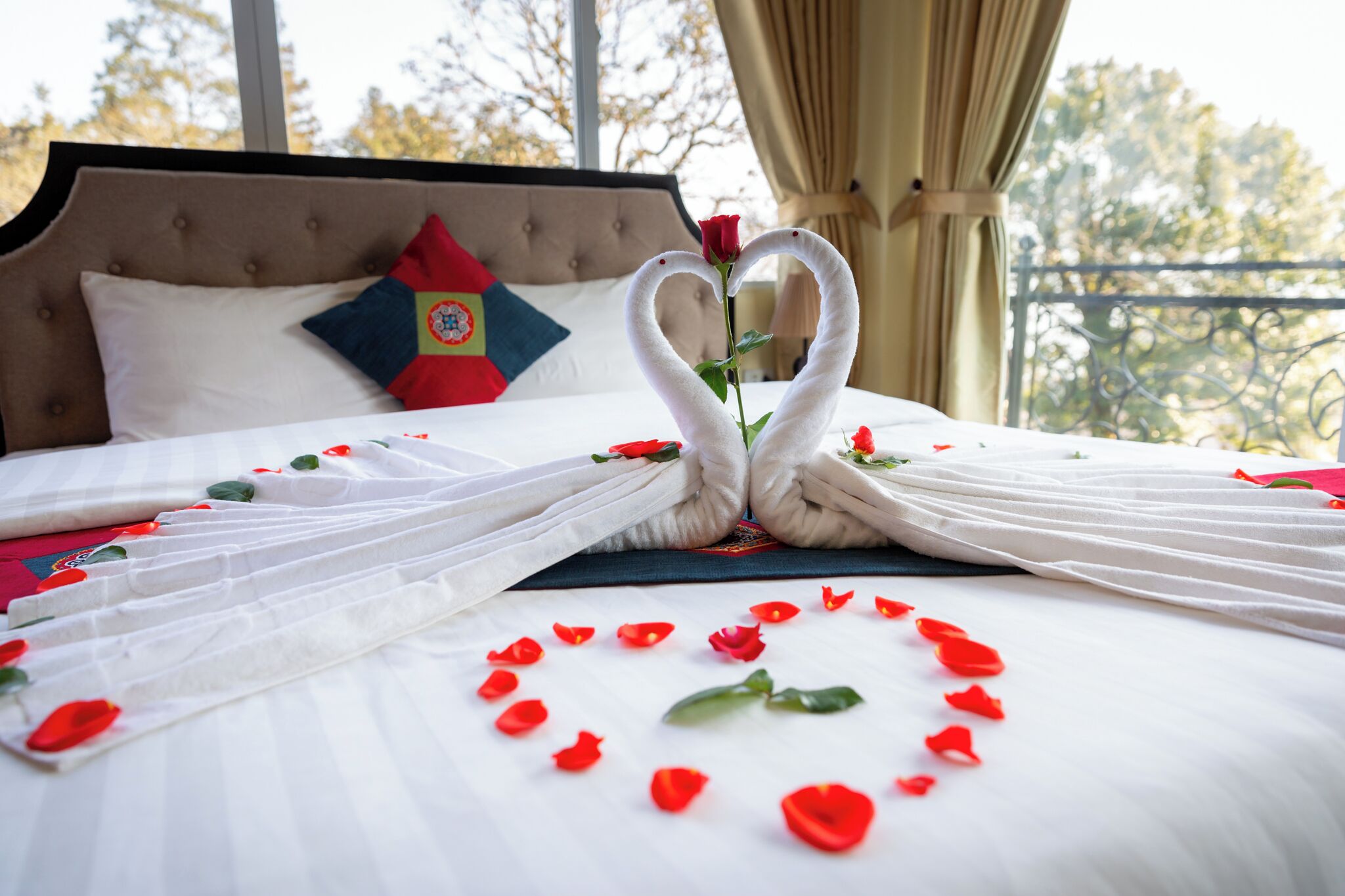 suite | 1 bedroom, minibar, desk, blackout curtains