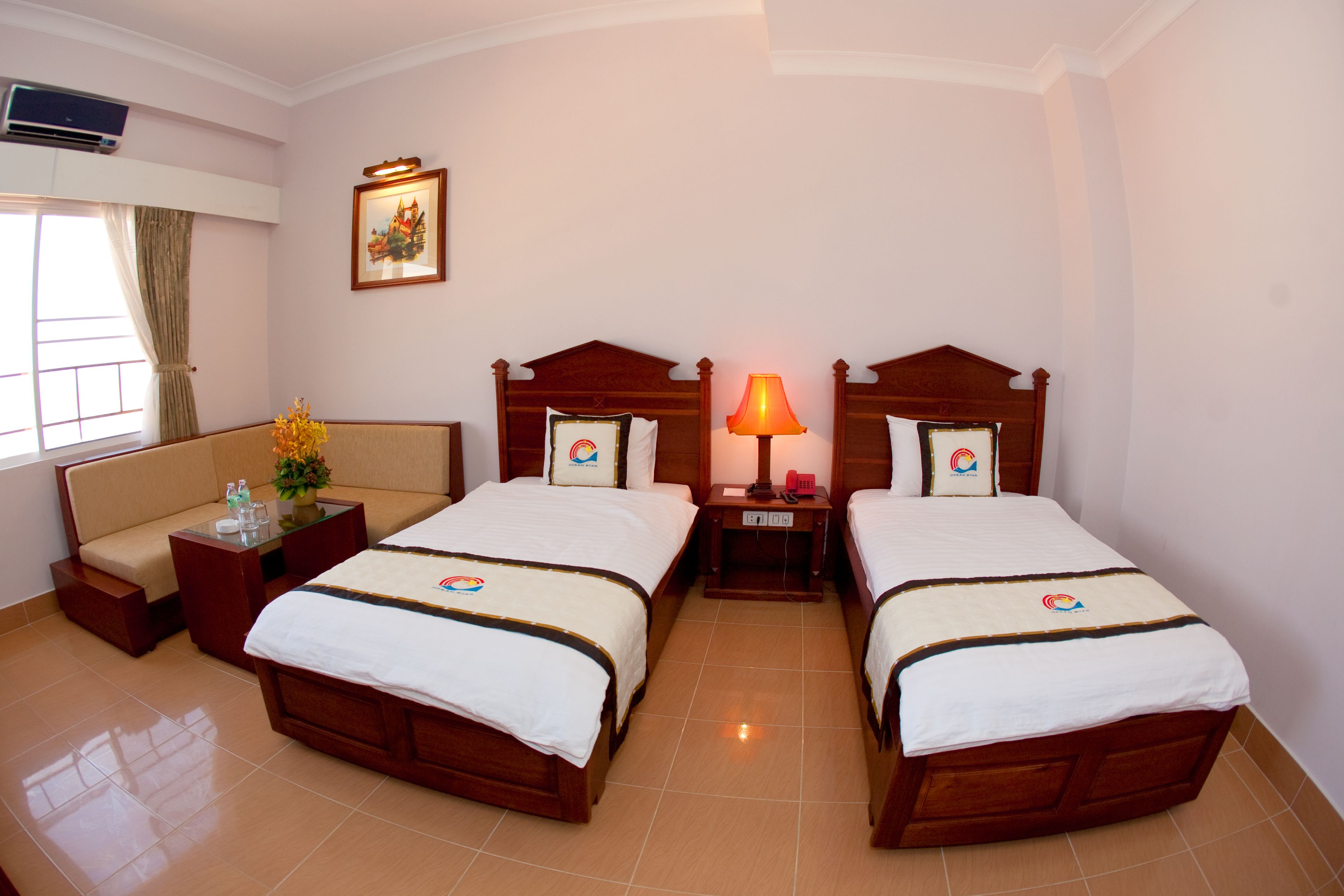 family room, connecting rooms | minibar, in-room safe, desk, free wifi