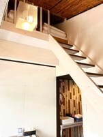 Comfort Room | Individually decorated, individually furnished, free WiFi, bed sheets