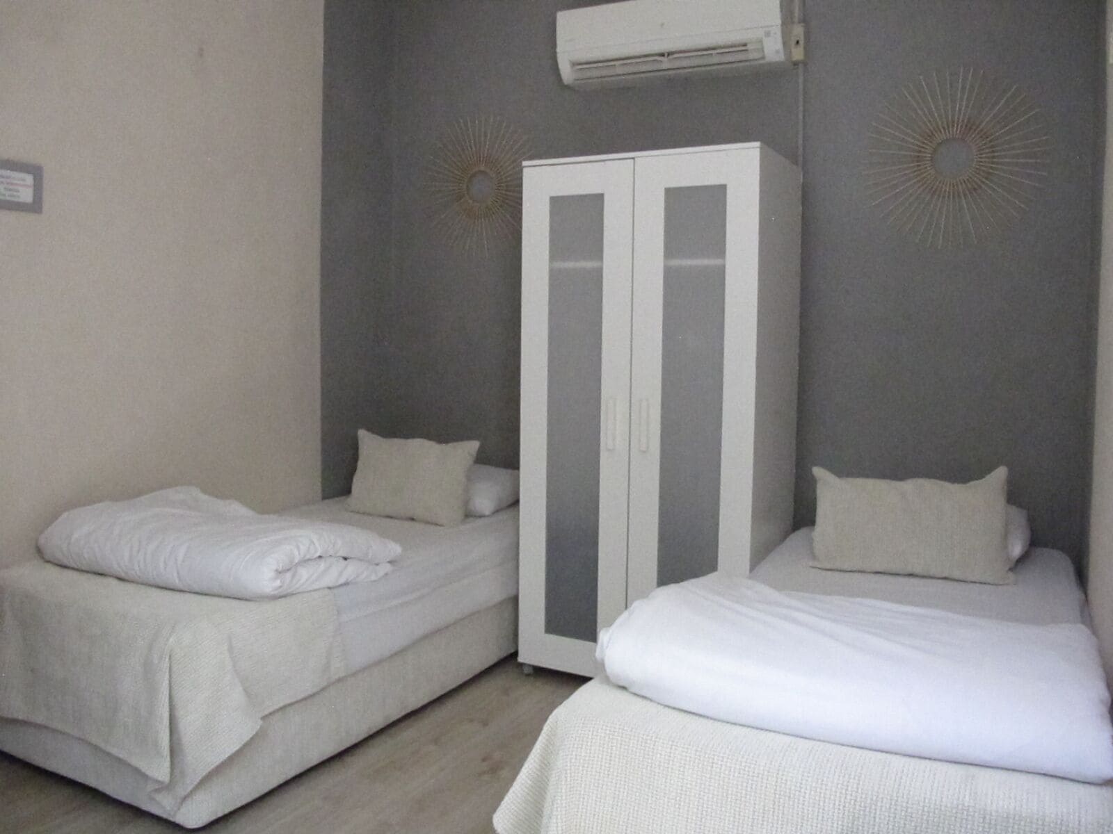 standard twin room, garden view | premium bedding, in-room safe, desk, free wifi