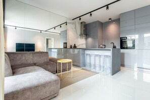 International Fair VIII | Oppholdsrom | LED-TV