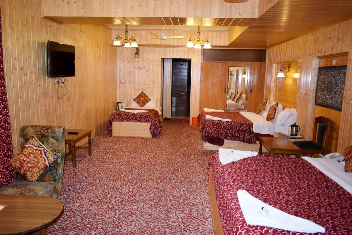 家庭房 | 免费 WiFi