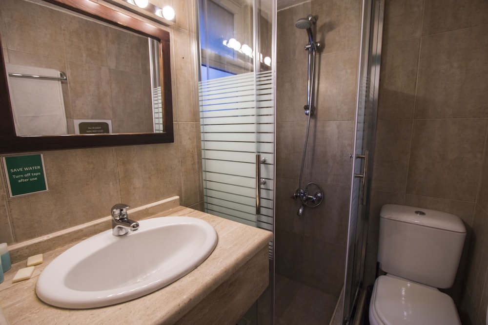 Bonita Inn, Restaurant & Tapas Bar by null