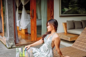 Ropa de cama de alta calidad y escritorio