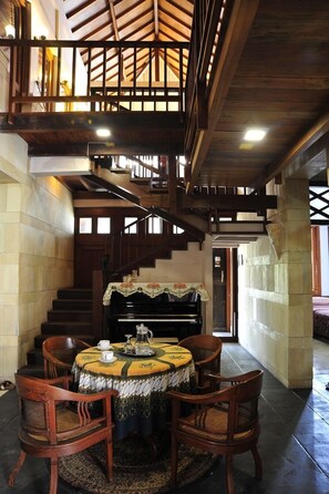 Interior detail - Tegal Panggung Inn (Yogyakarta)