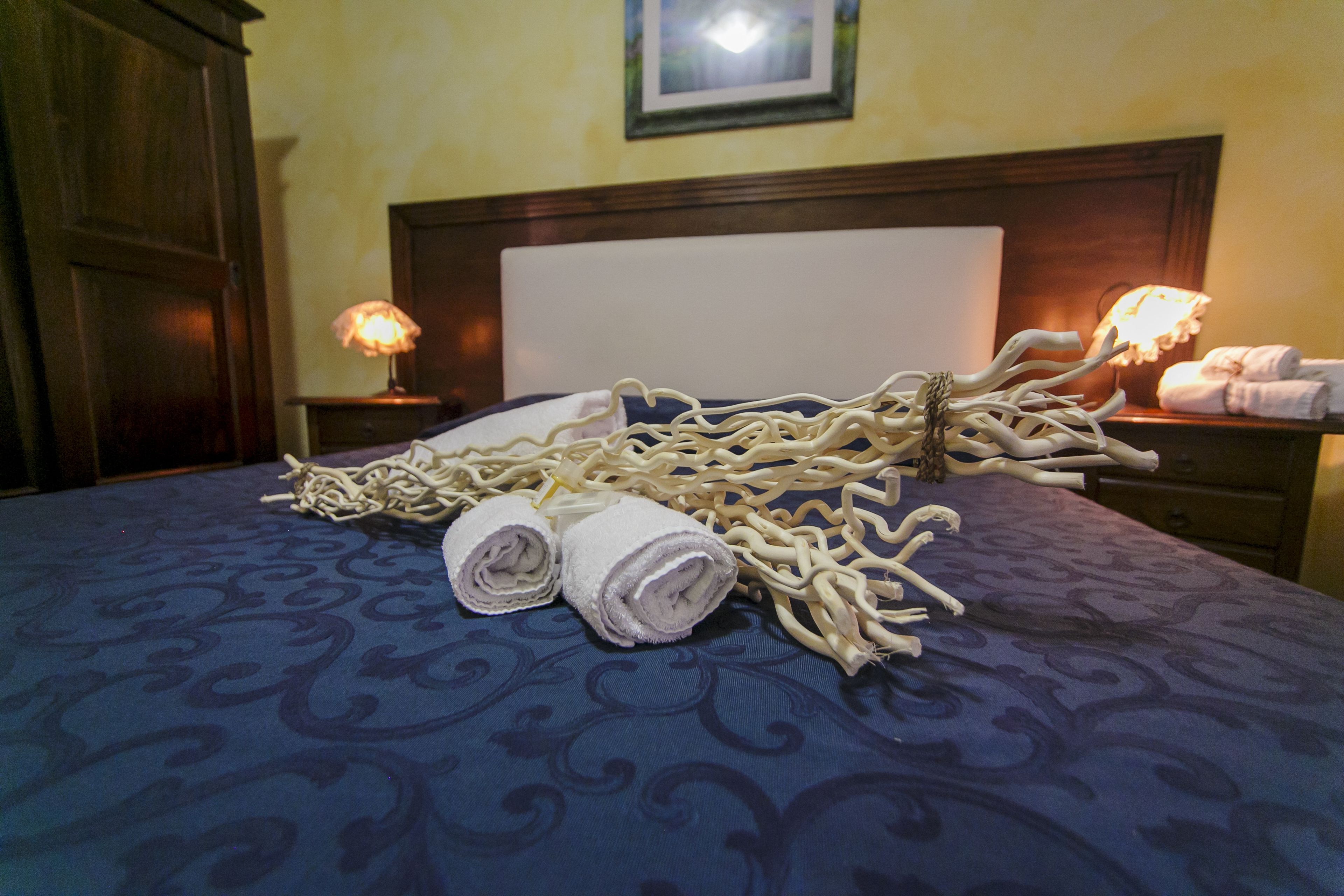 Camera Classic | Biancheria da letto di alta qualità, una scrivania, Wi-Fi gratuito