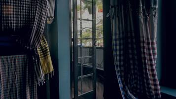 Shared Dormitory, Mixed Dorm