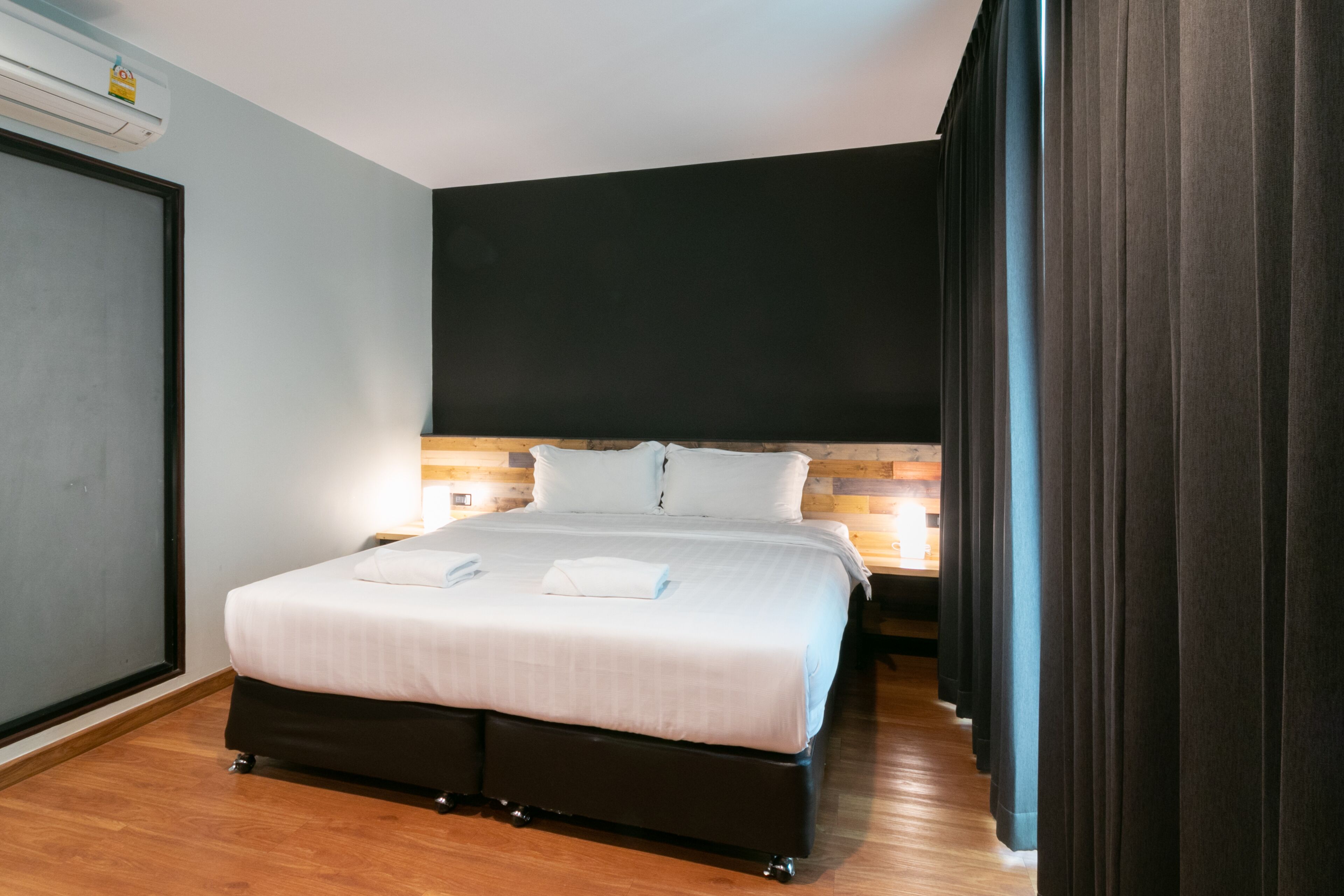 1 bedroom, desk, blackout curtains, free wifi