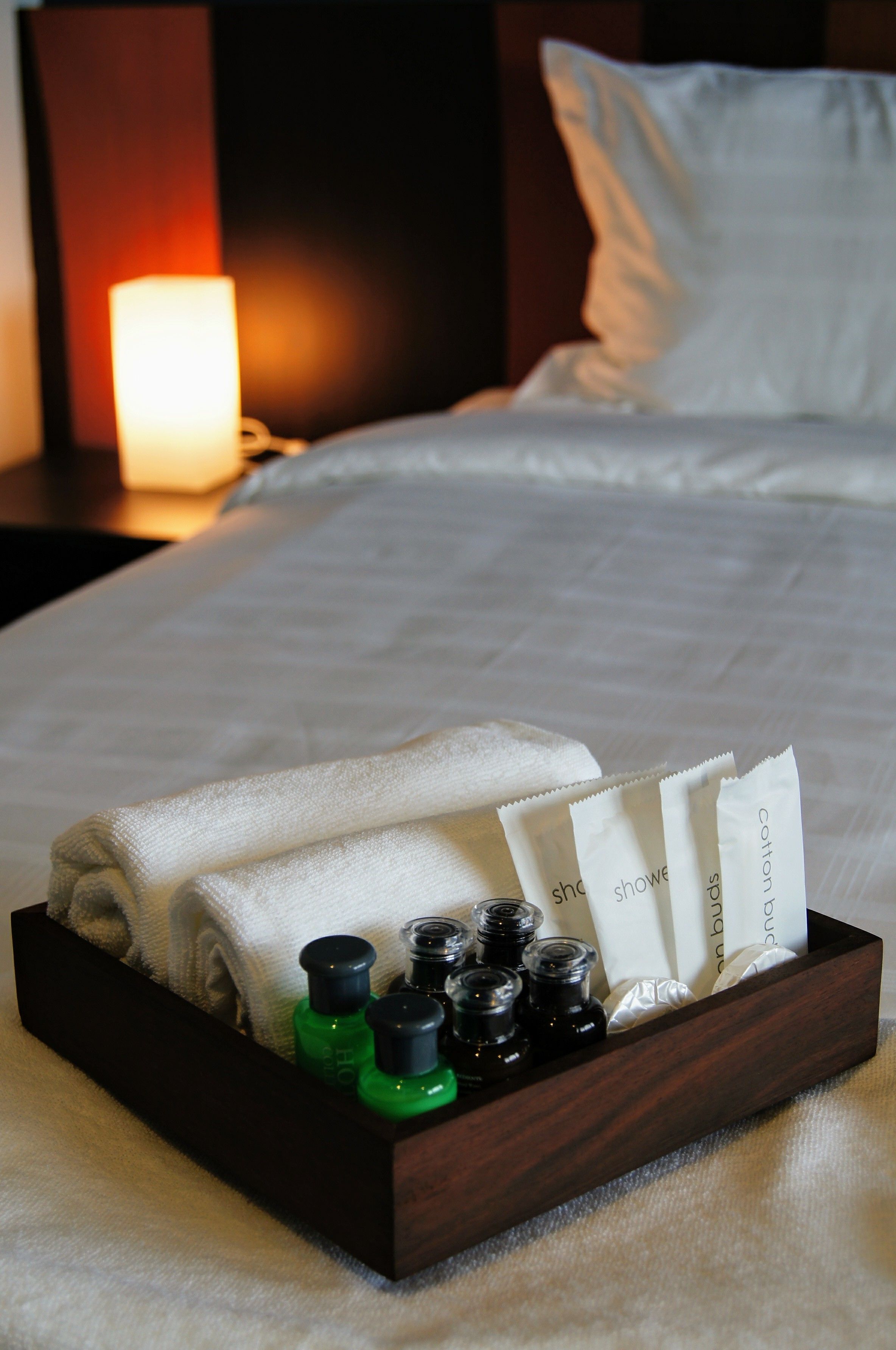 shower, free toiletries, hair dryer, bidet