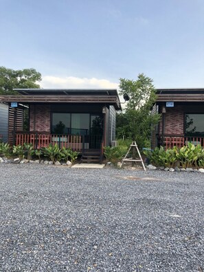 Front of property - Preecha Resort (Nakhon Nayok)