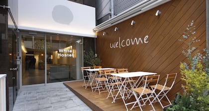 White Hostel shinsaibashi