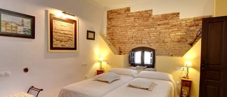 Chambre Double ou avec lits jumeaux
