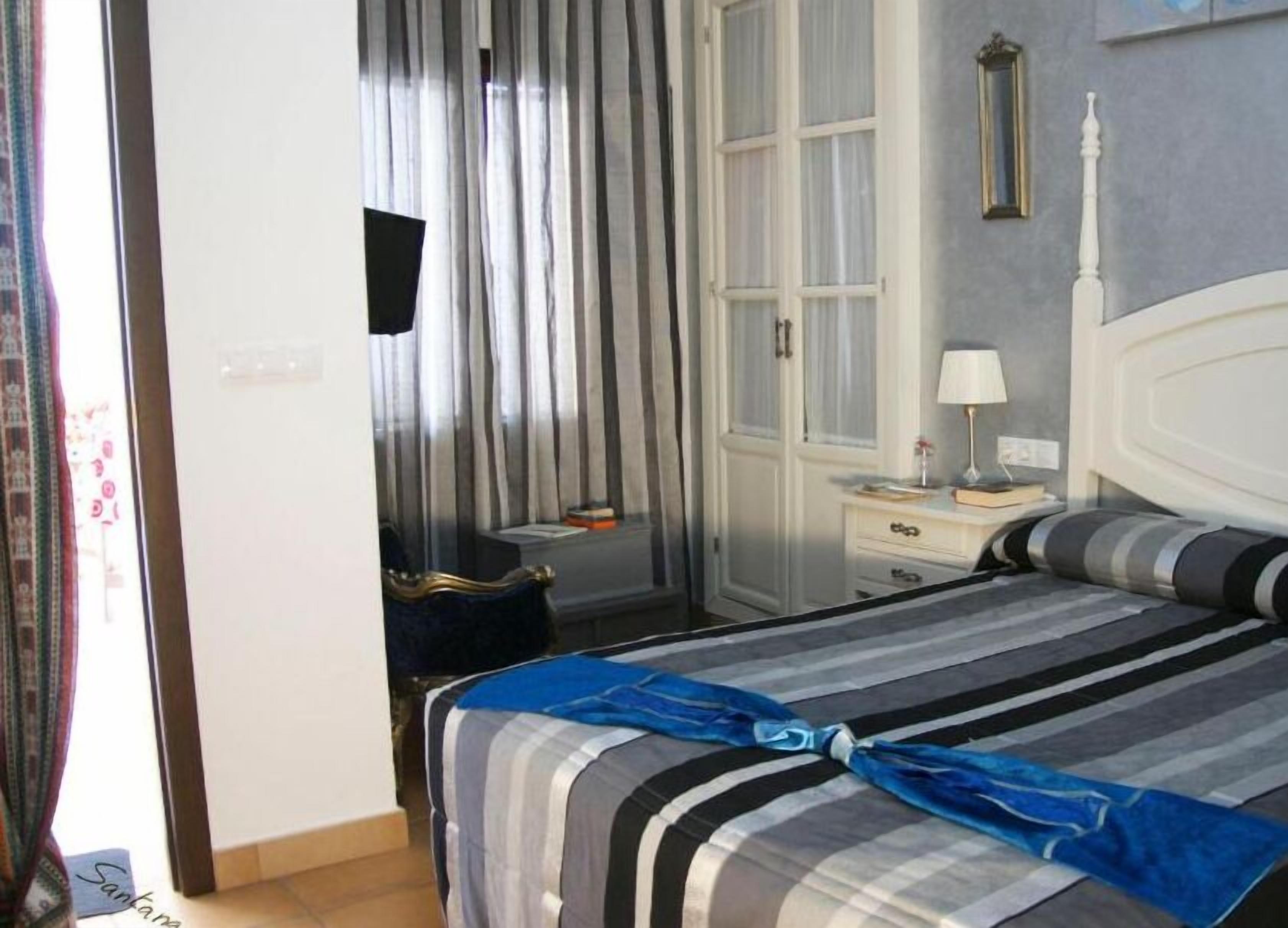 frette italian sheets, premium bedding, down duvets, pillow-top beds