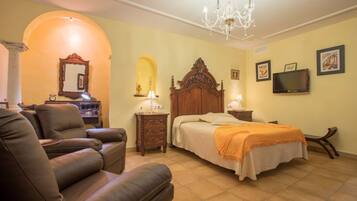 Quarto casal superior | Lençóis italianos Frette, roupas de cama premium, edredons de pluma