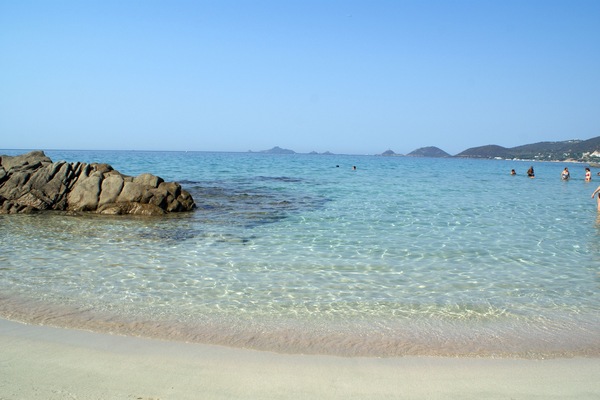 On the beach, white sand, kayaking, rowing