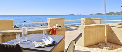 Room, Oceanfront | Terrace/patio