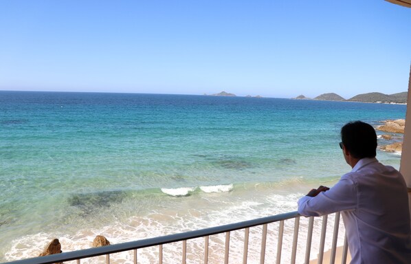 Chambre, balcon, vue mer | Vue de la chambre