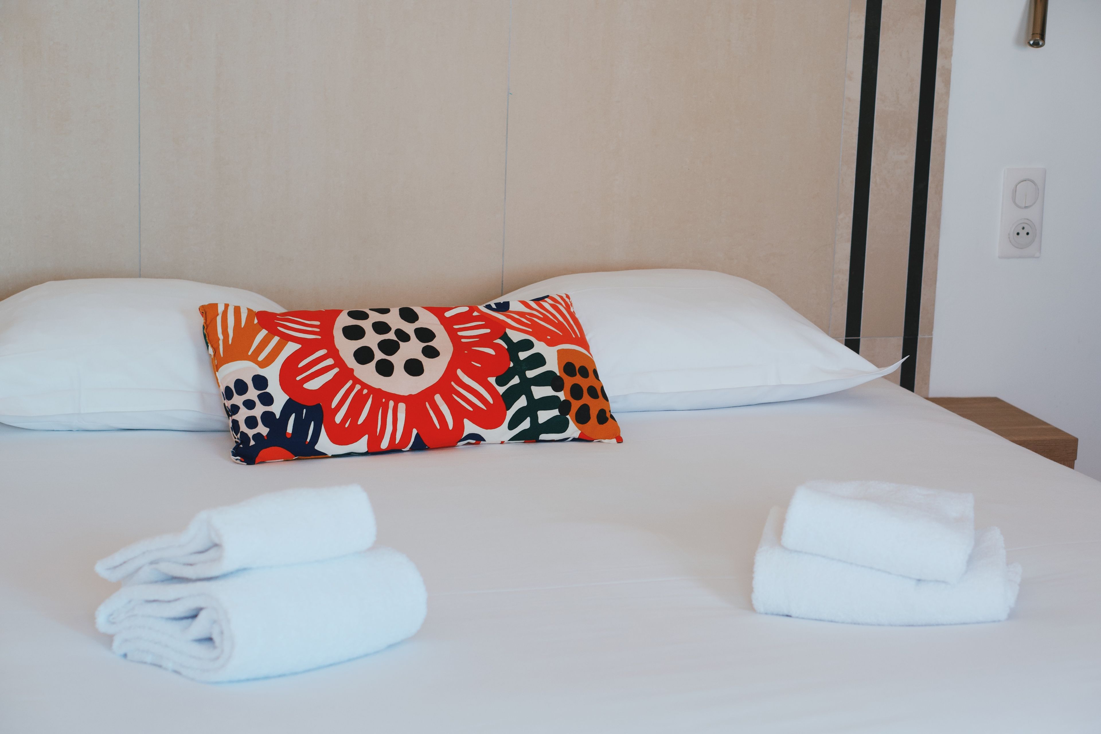 Room, Oceanfront | Premium bedding, in-room safe, desk, blackout drapes