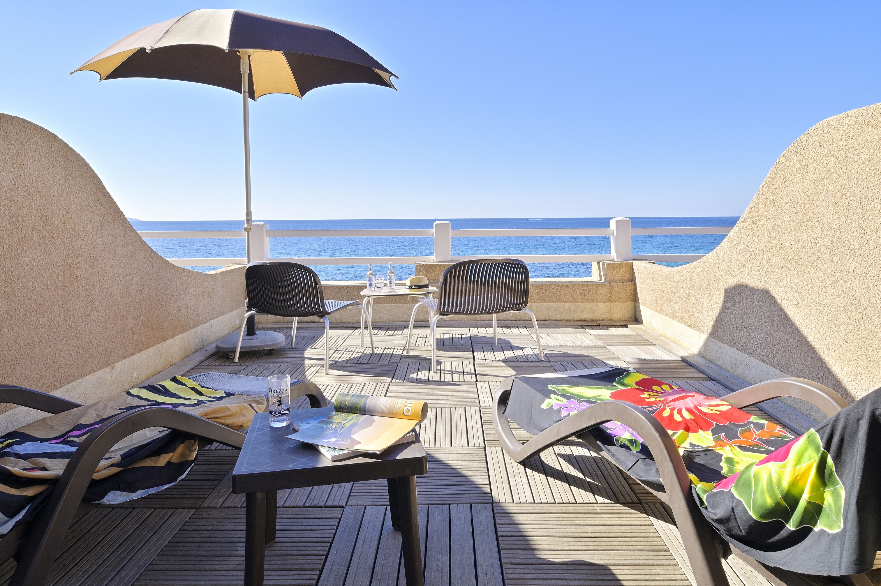room, terrace, sea view | terrace/patio