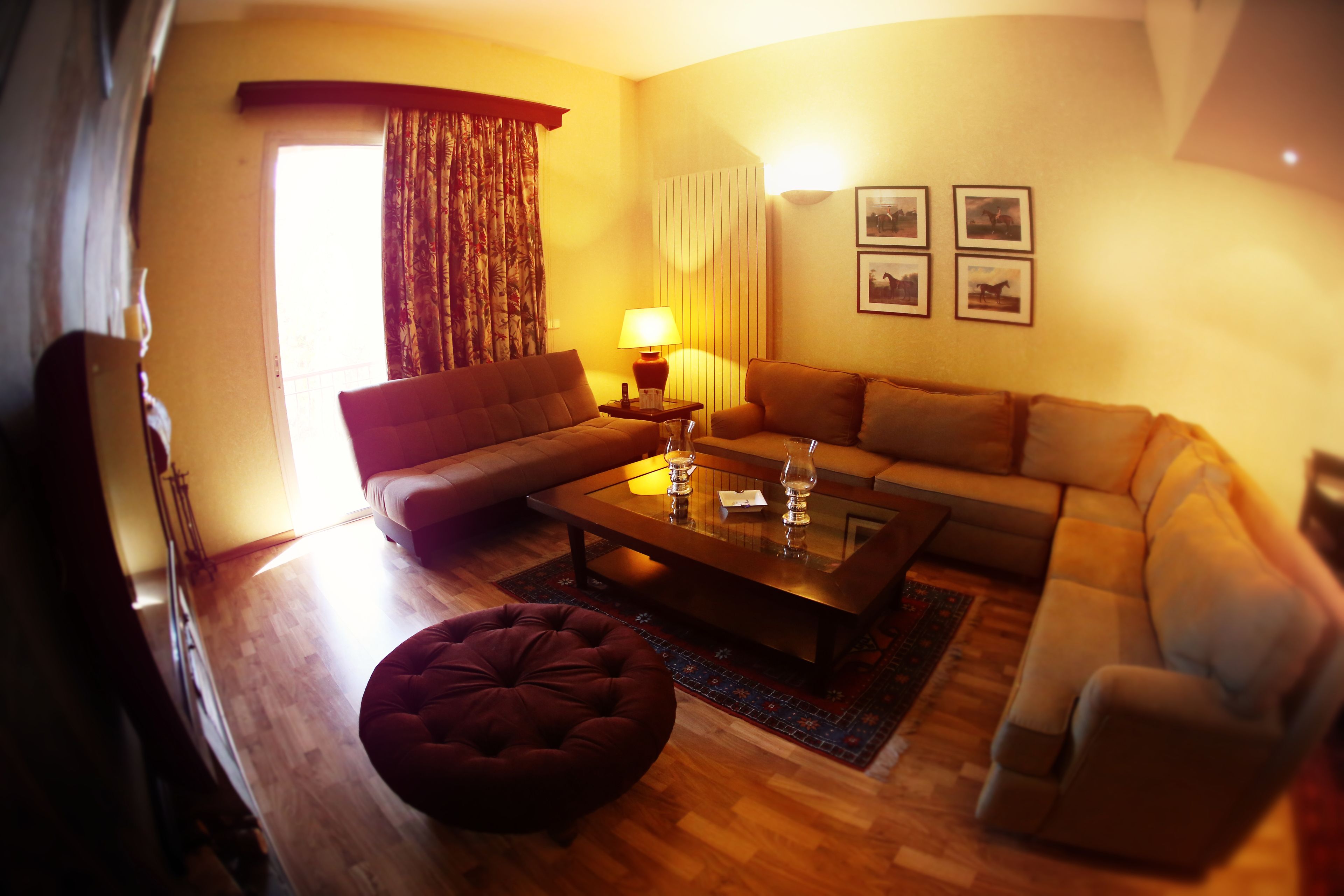 grand suite | living room | 40-inch lcd tv with satellite channels, tv