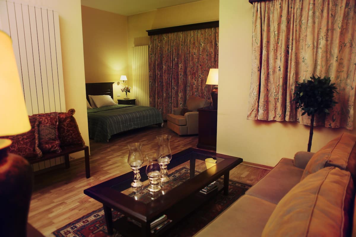 Executive Suite