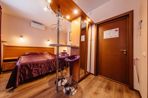 Minibar, iron/ironing board, free WiFi - Hotel Teremok Proletarskiy (Tver)