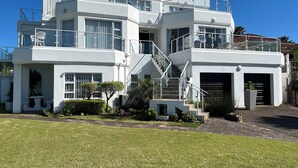 Exterior - Benri B&B (East London)