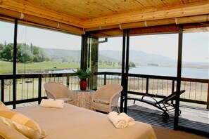 Rainbow Chalet | View from room - Sani Valley Nature Lodges (Himeville)