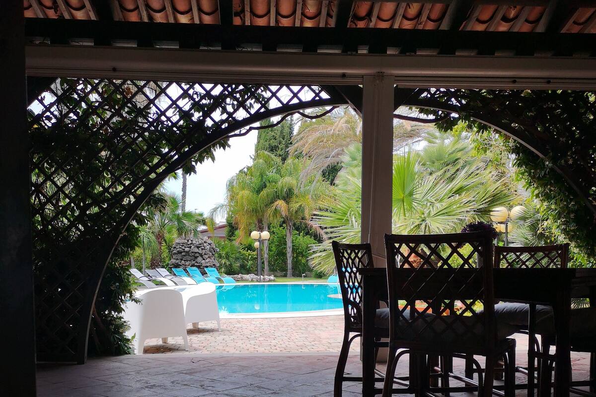 Triple Room | Desk, rollaway beds (surcharge), WiFi (free)