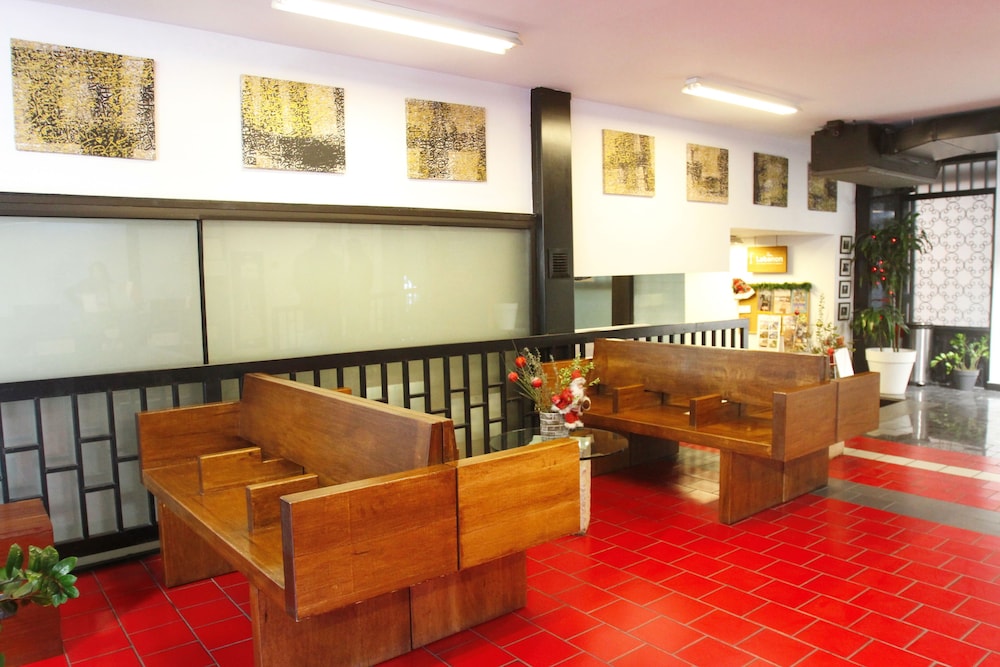 Hamra Urban Gardens by null