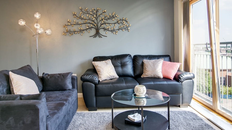 Mica Point City Centre Apartment