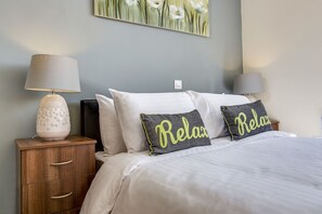 Standard Apartment, 2 Bedrooms, City View (67) | Iron/ironing board, free WiFi, bed sheets - Mica Point City Centre Apartment (Birmingham)