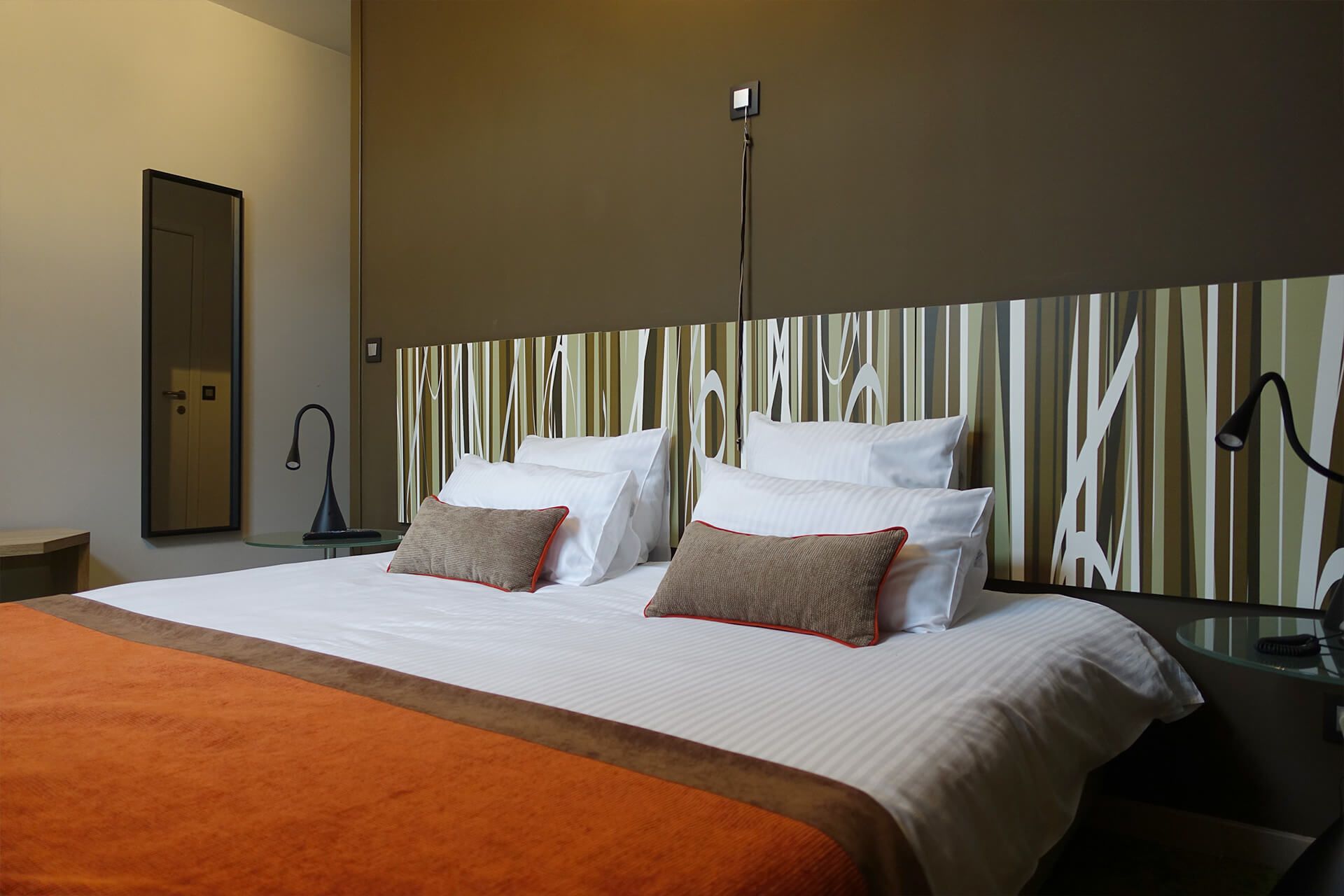 superior double or twin room | minibar, desk, free wifi, bed sheets