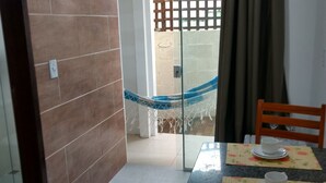 Quarto casal luxo, 1 quarto | Opções para refeição no quarto