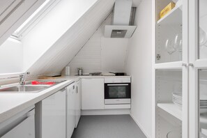 Lägenhet Elite - 2 sovrum - utsikt mot staden | Eget kök | Kylskåp, ugn, spishäll och diskmaskin