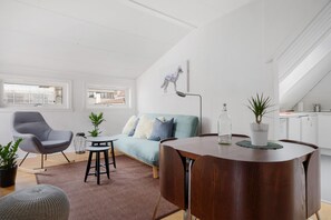 Leilighet – elite, 2 soverom, byutsikt | Oppholdsrom