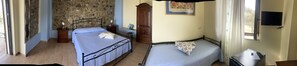 Triple Room, Sea View | Minibar, desk, rollaway beds, free WiFi - Relais da Clorinda (Ascea)
