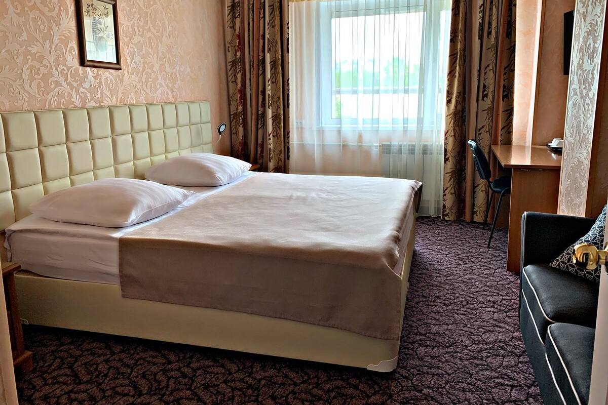 Superior Single Room | In-room safe, desk, rollaway beds, free WiFi