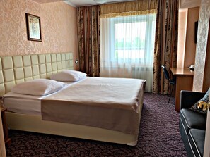 In-room safe, desk, rollaway beds, free WiFi