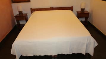 Frigobar, escrivaninha, Wi-Fi de cortesia