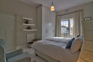 Luxury Cottage | In-room safe, free WiFi, bed sheets