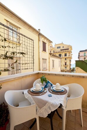 Balcony - 360 Hospitality (Salerno)