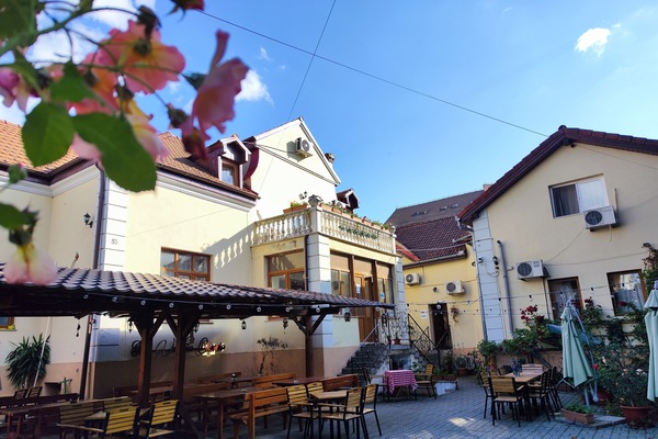 Overnatningsstedets indgangsparti