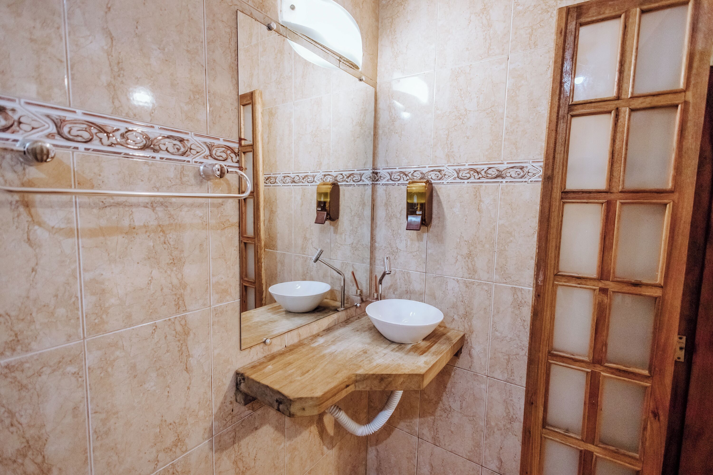 comfort room | bathroom | hair dryer, towels