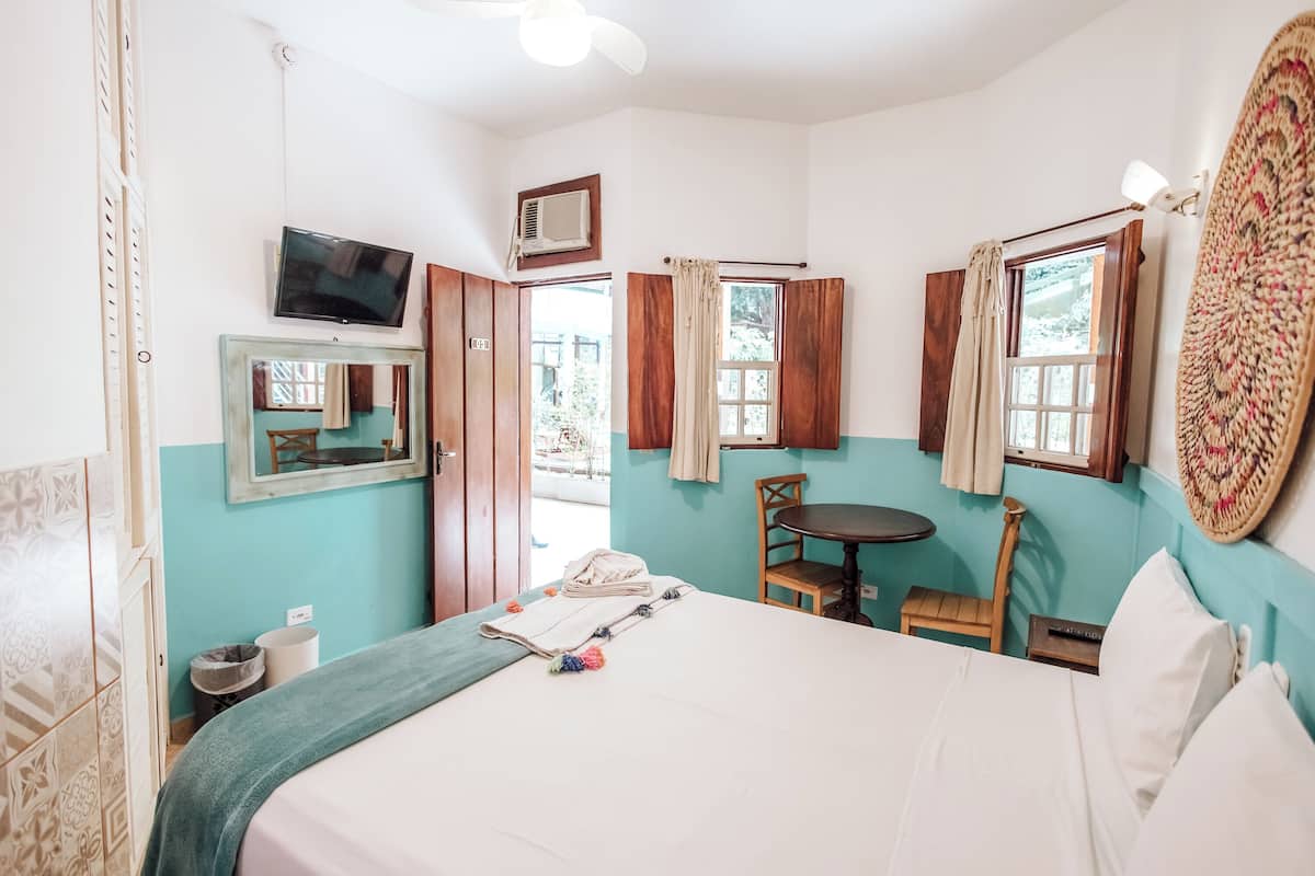 1 bedroom, minibar, travel cot, free WiFi