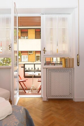 Double or Twin Room | Balcony