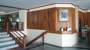 Interior - Grand Leo Hotel (Sing Buri)