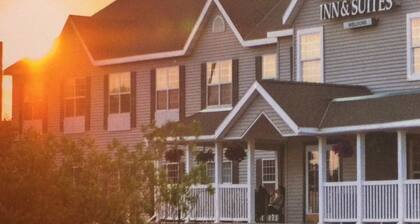 Chisholm Inn & Suites